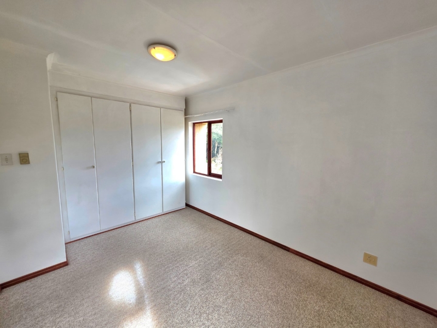 To Let 4 Bedroom Property for Rent in Hospitaalheuwel Free State